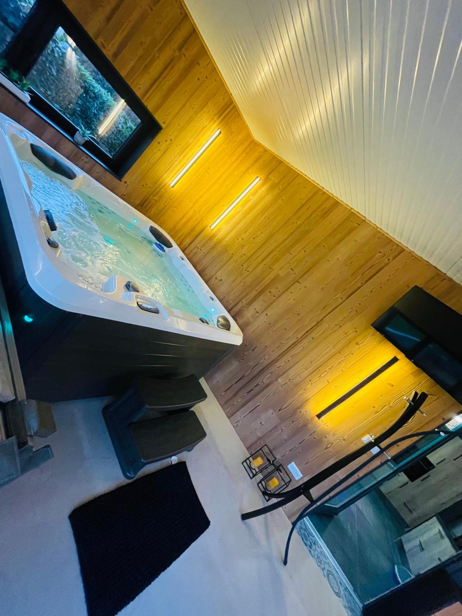 Etting Maison Gite Chez Nounou Sauna Jacuzzi Jardin Arbore מראה חיצוני תמונה